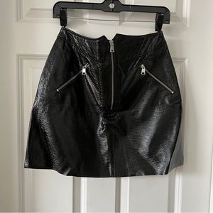 & Other Stories Faux Patent Skirt